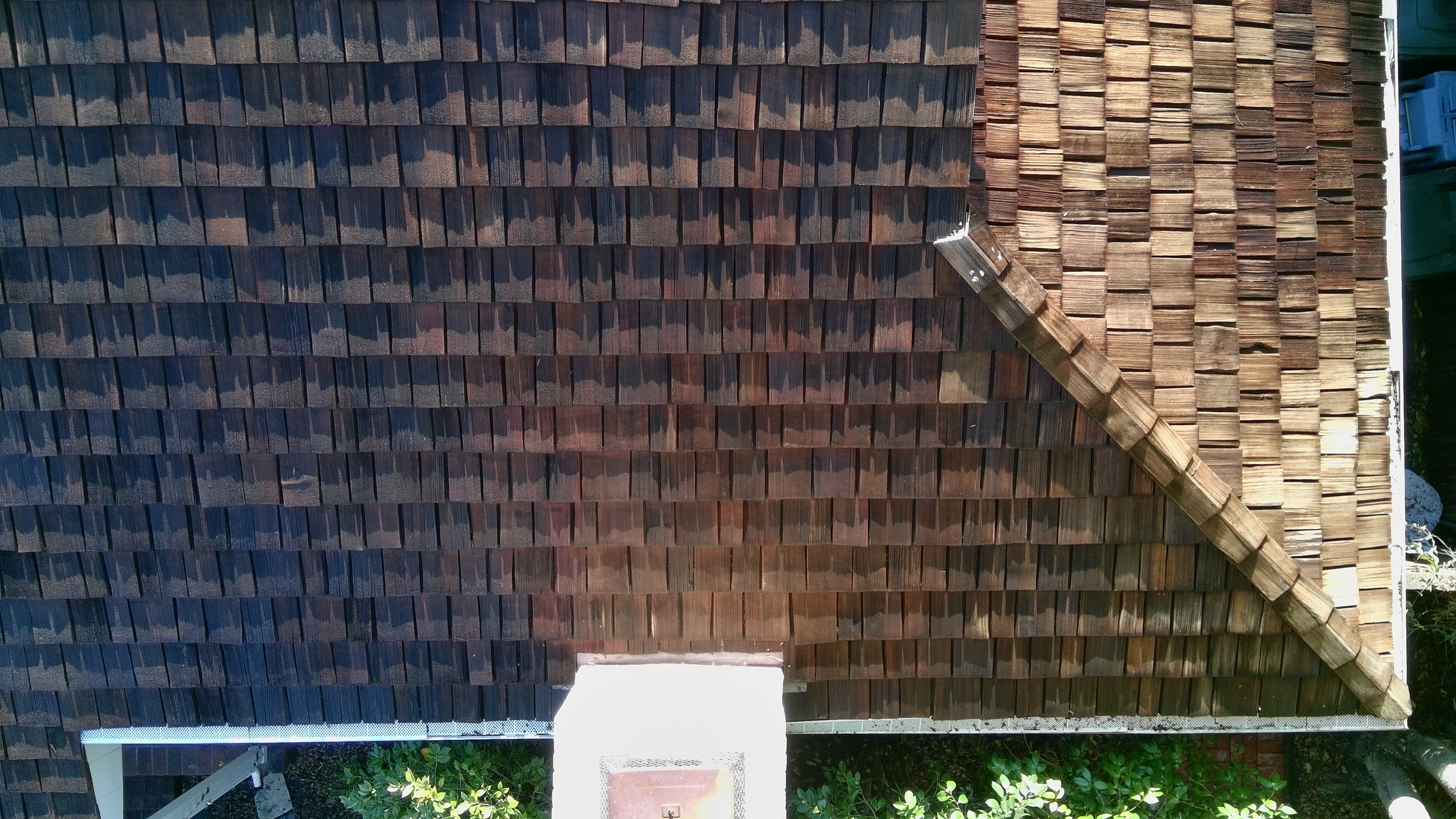 After — Palo Alto wood shake roof restored after cleaning