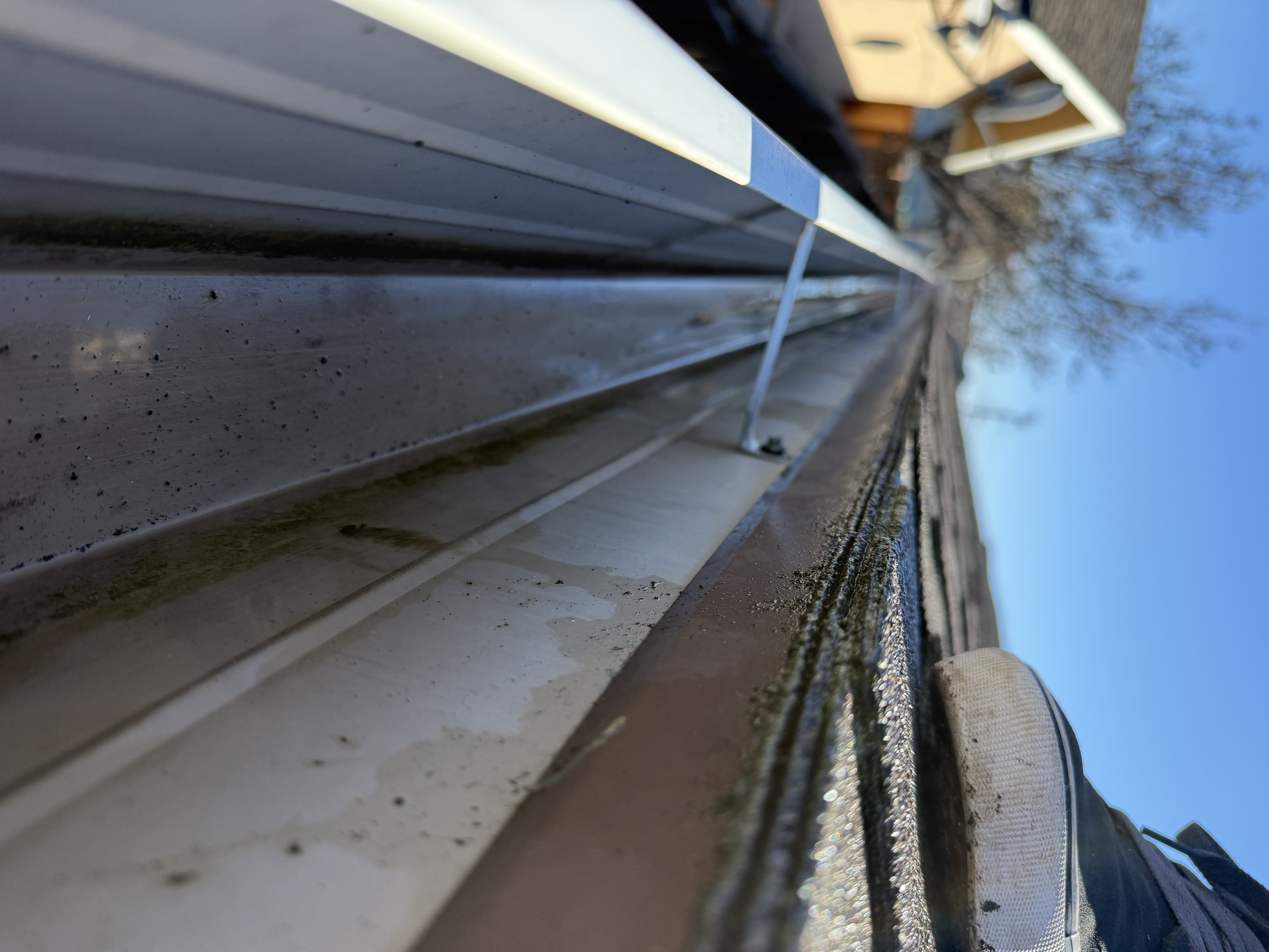 After — San Jose gutter run fully clear after cleaning